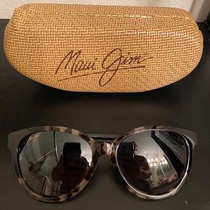 Maui Jim Summer Time Tortoise polarized sunglasses with case.